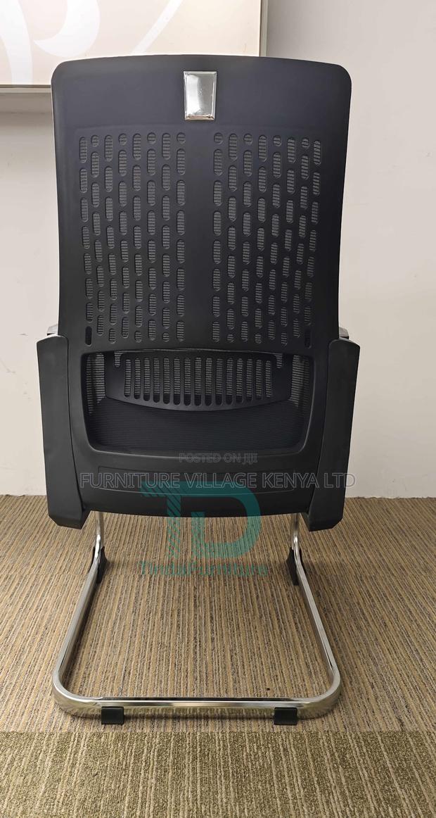 Strong Mesh Executive Office Chair - thumbnail 5
