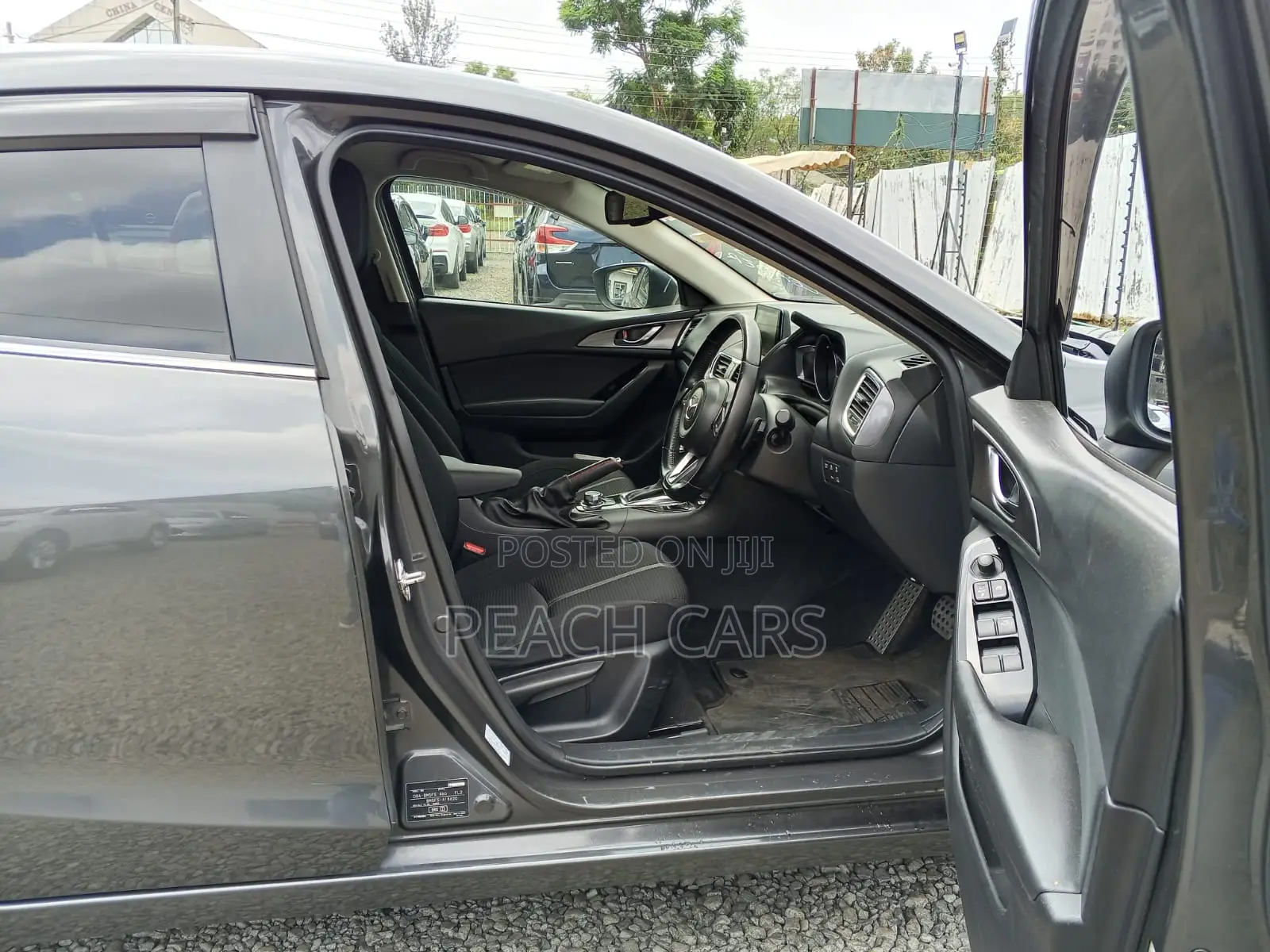 Mazda Axela 2018 Gray