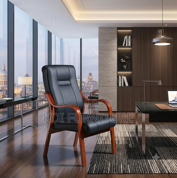 Office Chairs; Concorde Visitors Chair With Mahogany Armrest - thumbnail 2