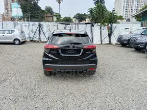 Honda Vezel 2019 Black