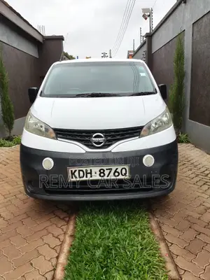 Nissan NV200 2014