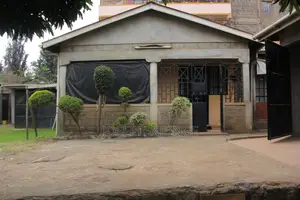 Plot 3br House for Sale in Kimbo Behind Lake Energies
