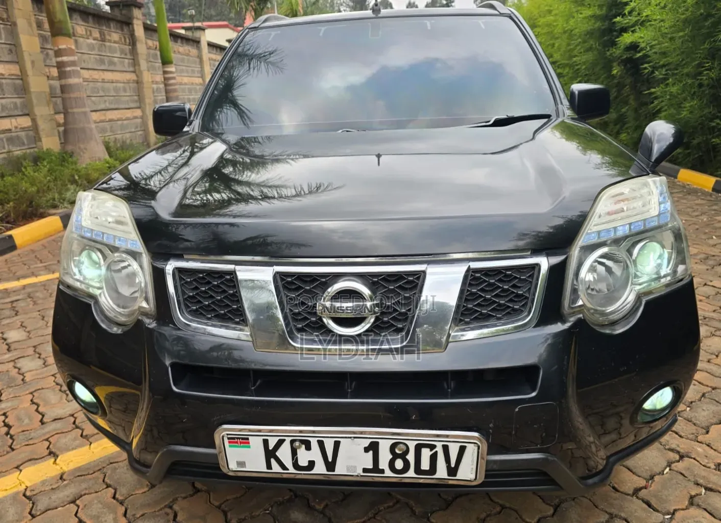 Nissan X-Trail 2012 Black