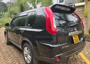 Nissan X-Trail 2012 Black
