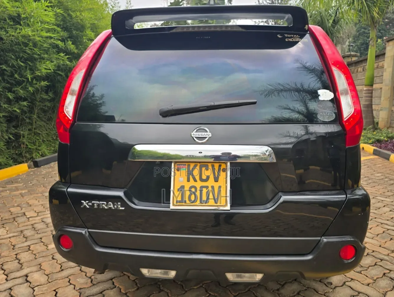 Nissan X-Trail 2012 Black