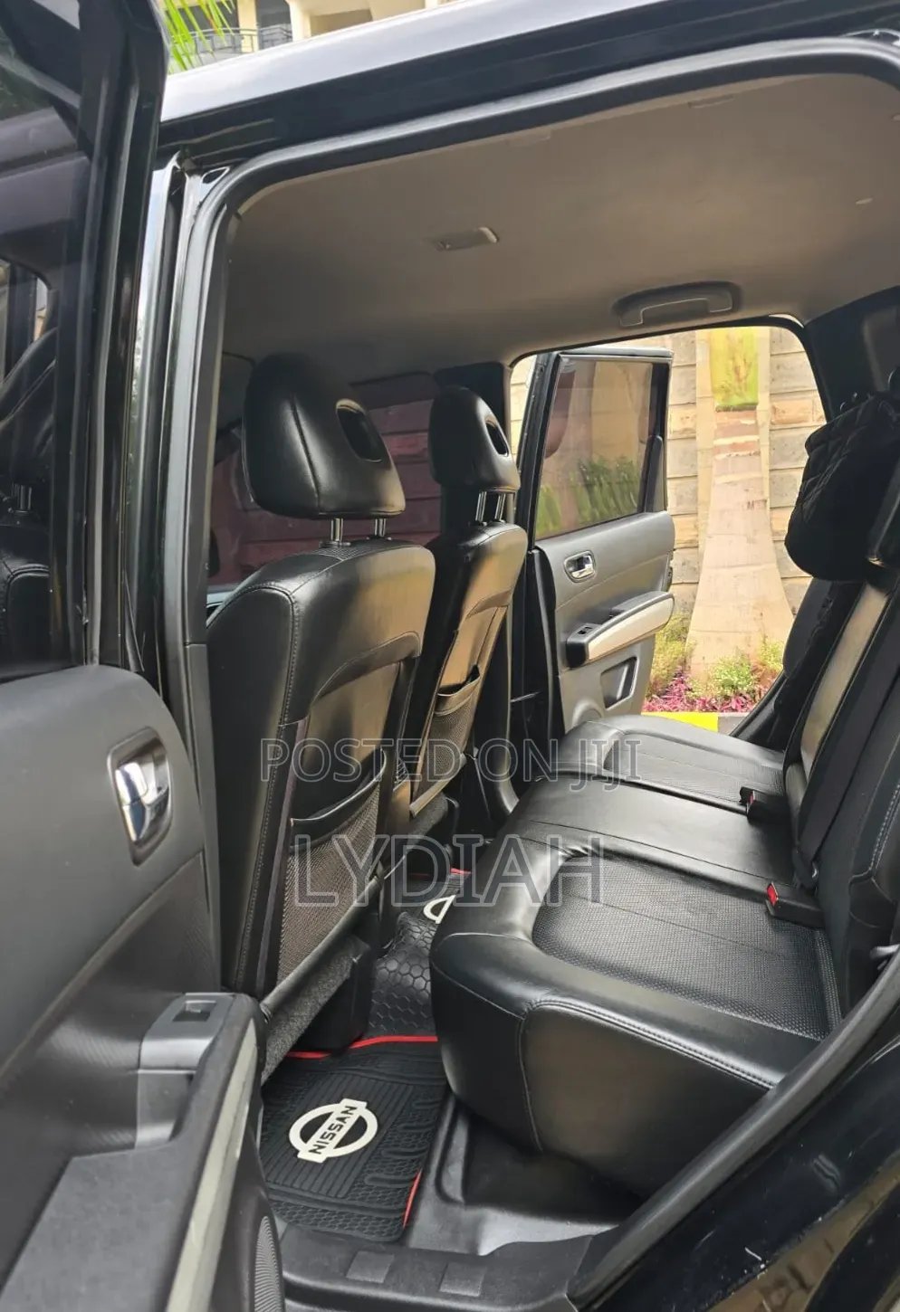 Nissan X-Trail 2012 Black