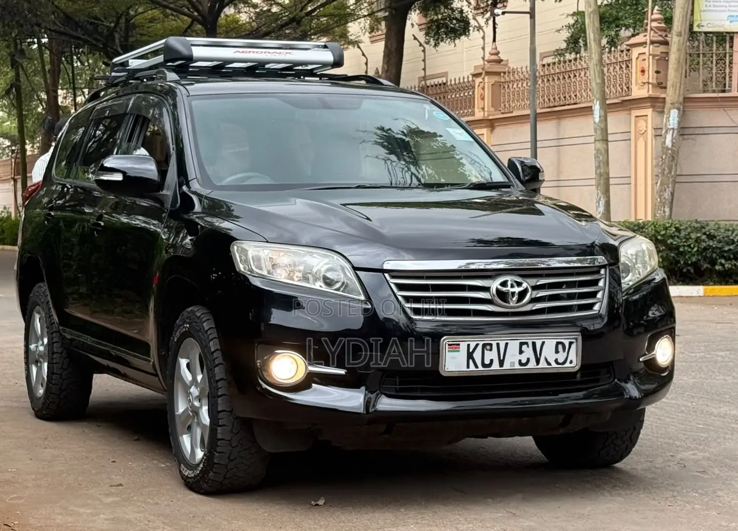 Toyota Vanguard 2012 Black