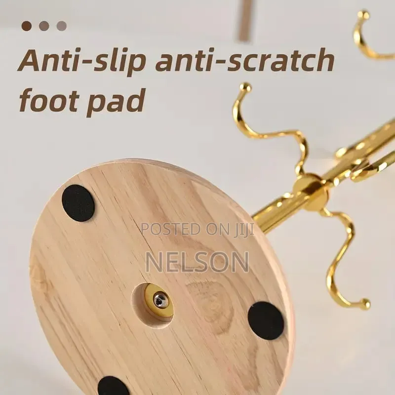 8 Slots Golden Cup Stand On A Bamboo Base
