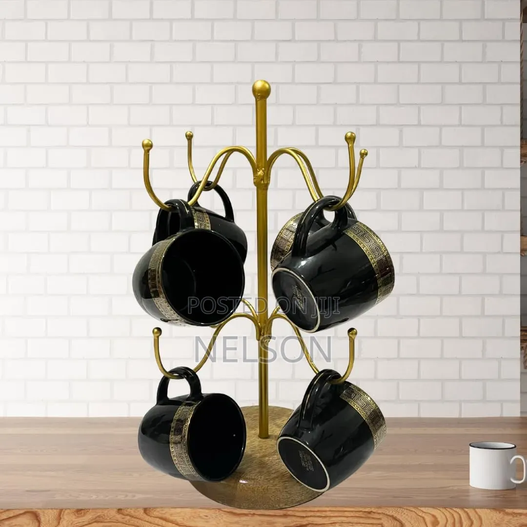 8 Slots Golden Cup Stand On A Bamboo Base