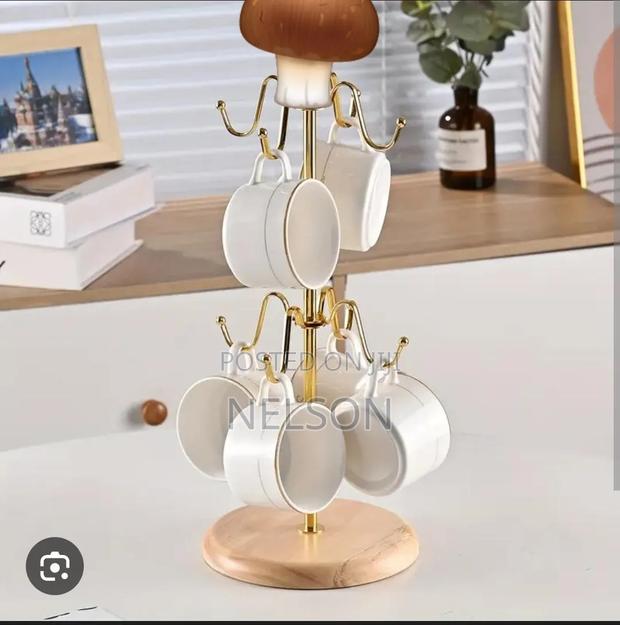 8 Slots Golden Cup Stand On A Bamboo Base - thumbnail 7
