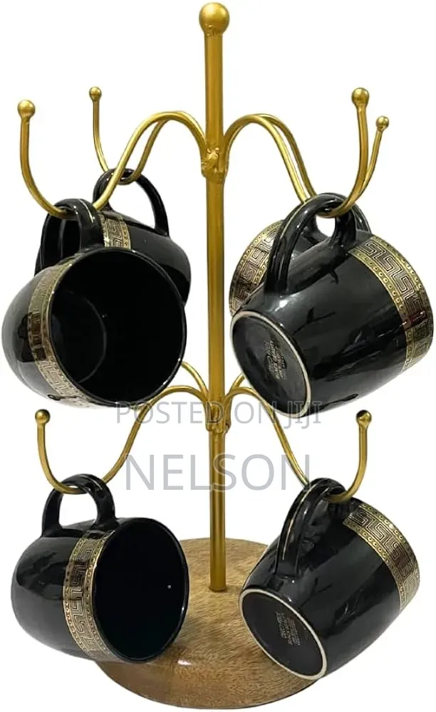 8 Slots Golden Cup Stand On A Bamboo Base