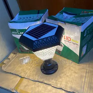 Weatherproof Solar Gate Light With Color Changing Leds