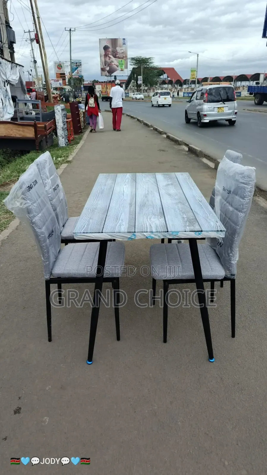 4 Seater Gray Dining Table