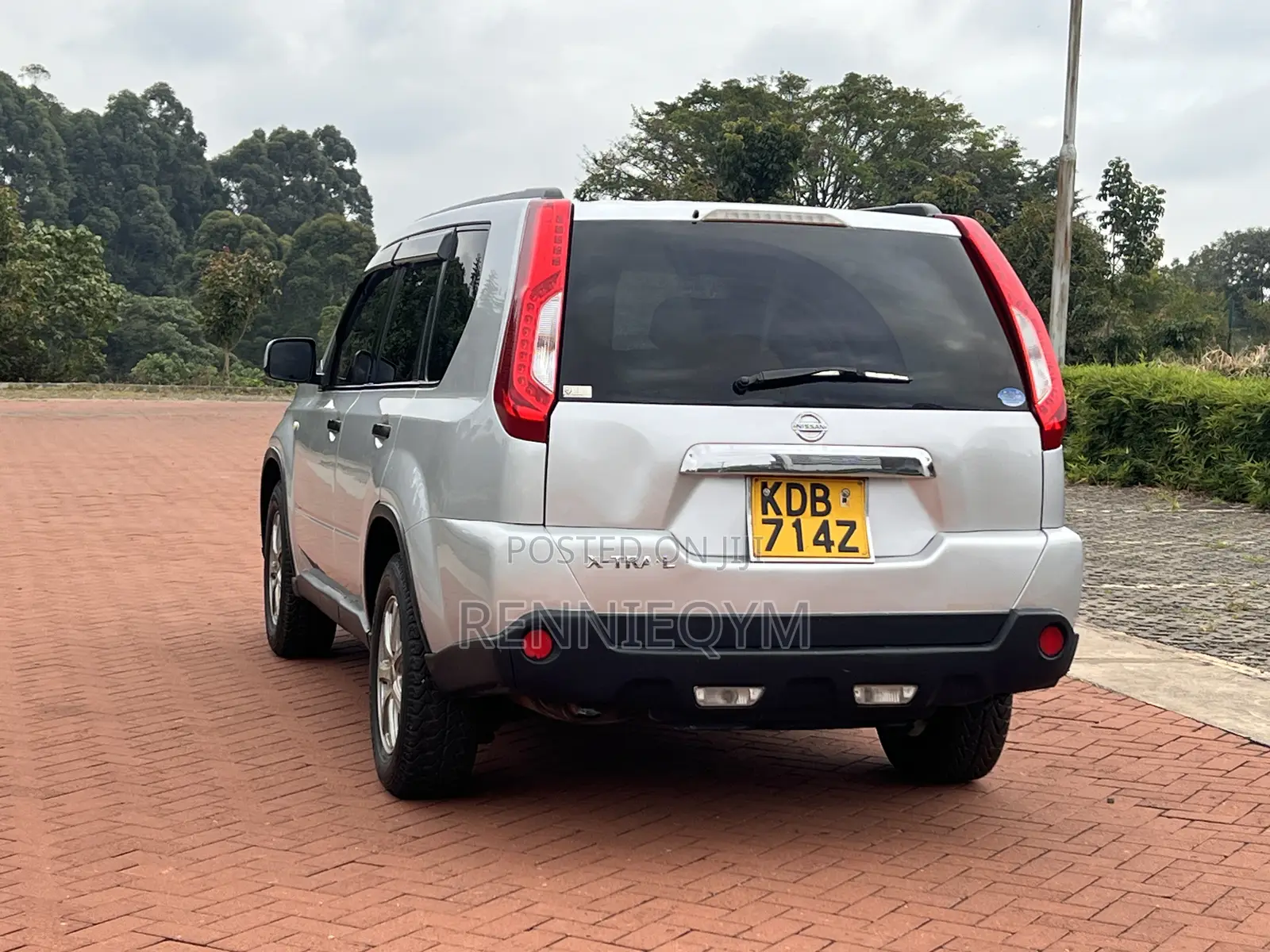 Nissan X-Trail 2.0 Petrol AWD 2014 Silver
