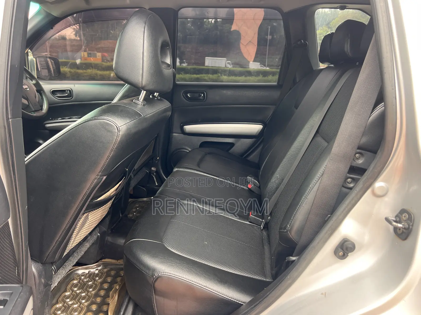 Nissan X-Trail 2.0 Petrol AWD 2014 Silver