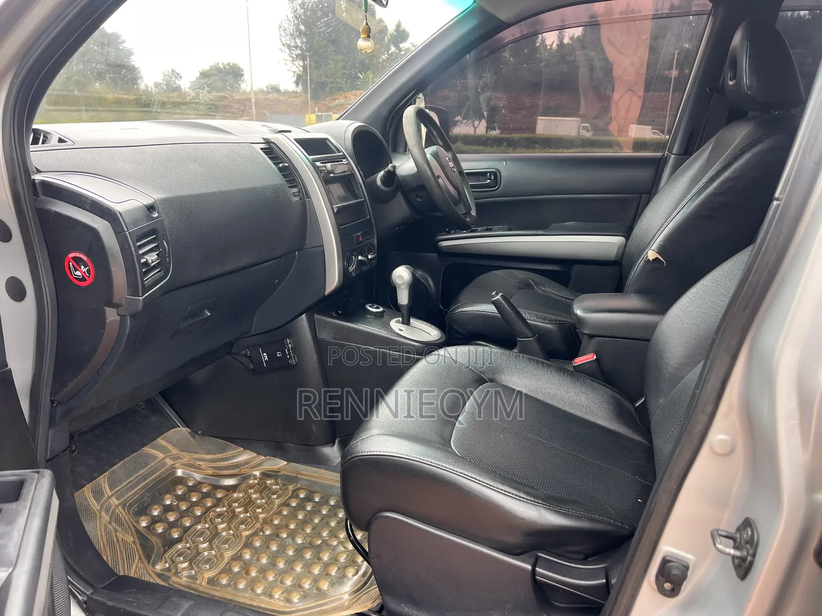 Nissan X-Trail 2.0 Petrol AWD 2014 Silver