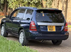 Subaru Forester 2004 Blue