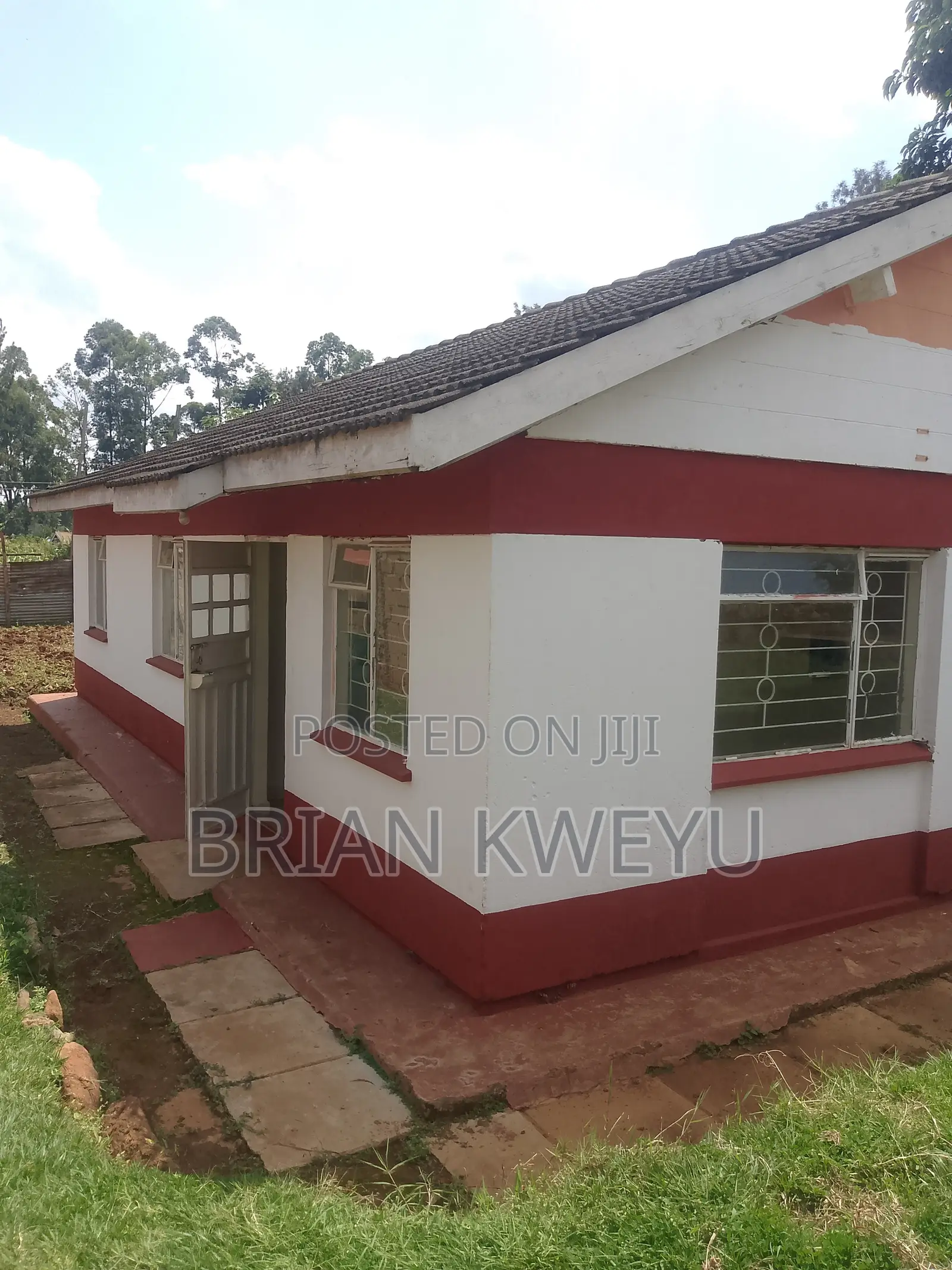 3bdrm House in Amalemba Estate, Mahiakalo for sale