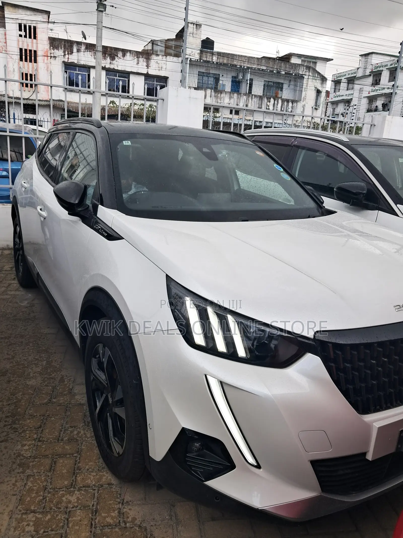 Peugeot 2008 2020 White