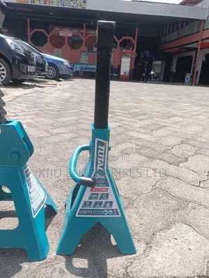 Total 3 Ton Adjustable Jack Stand (Pair) Heavy Duty Axle Stands