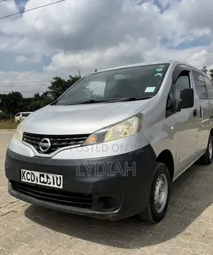 Nissan NV200 2009 Silver