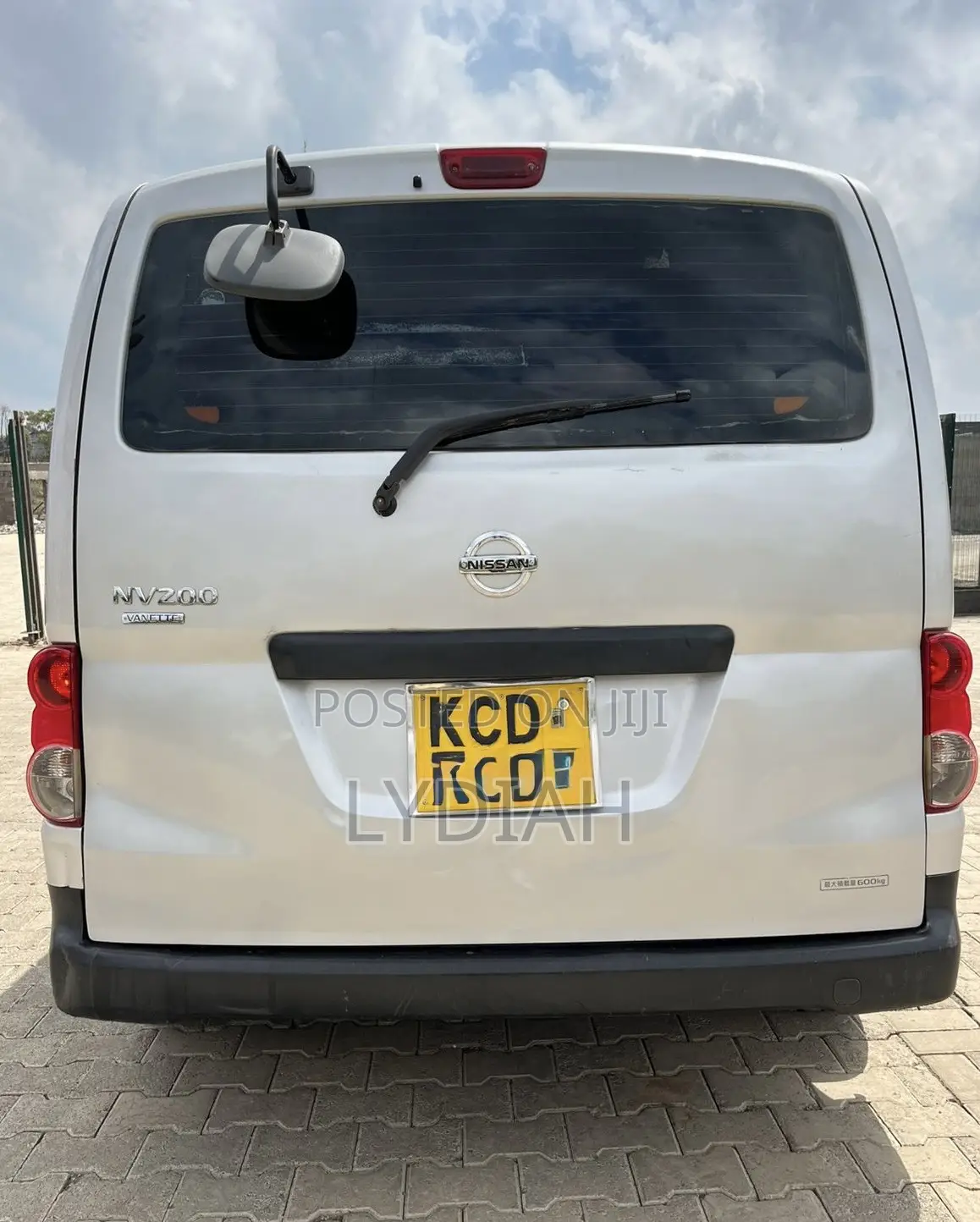 Nissan NV200 2009 Silver