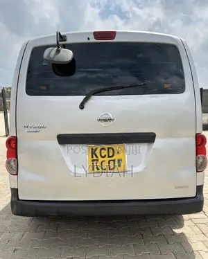 Nissan NV200 2009 Silver