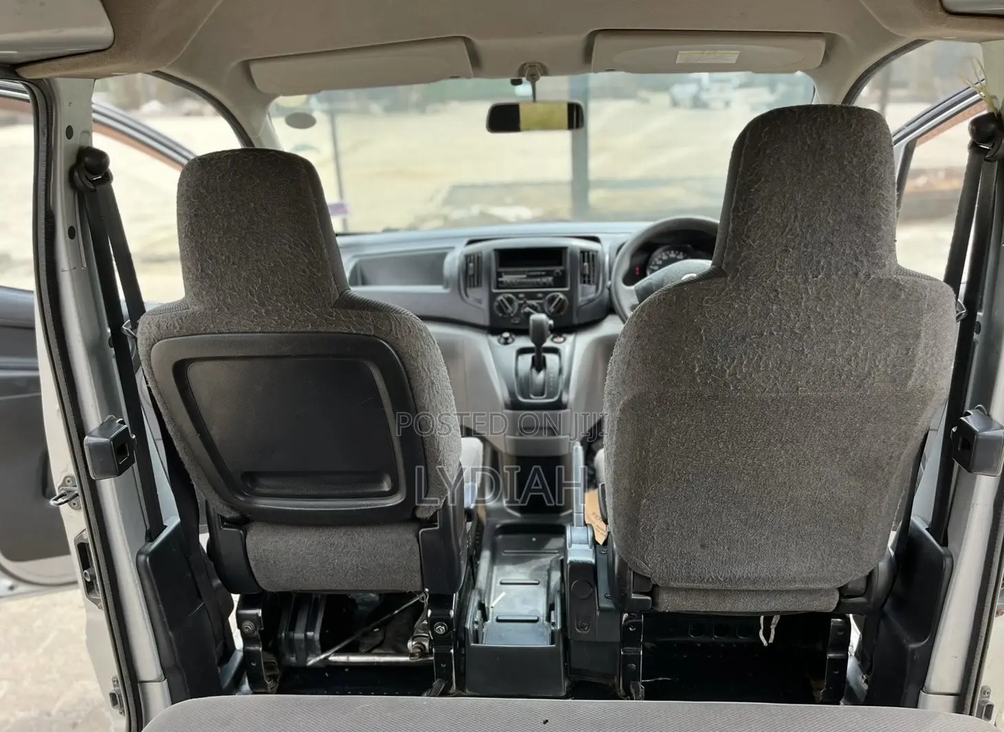 Nissan NV200 2009 Silver