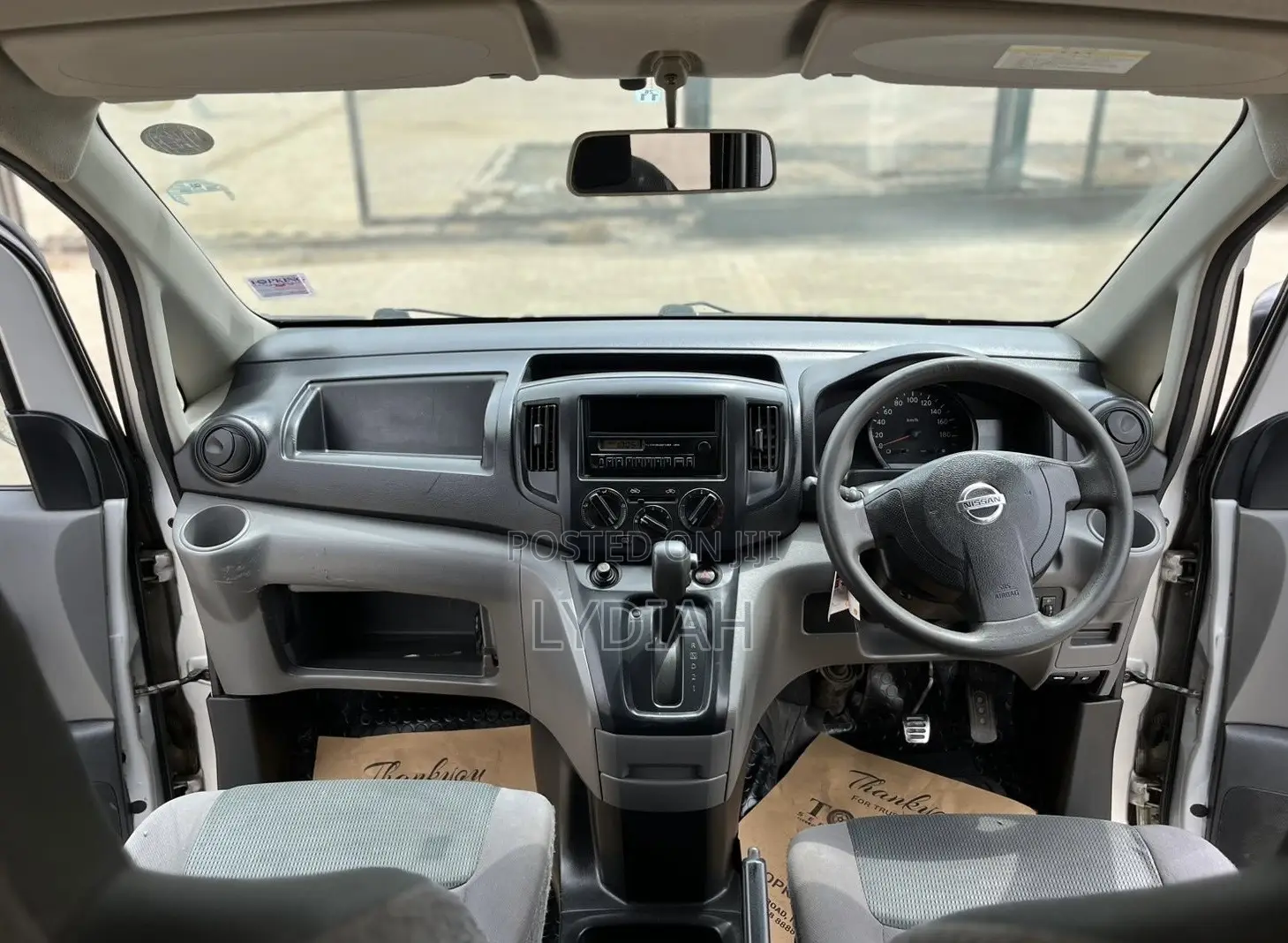 Nissan NV200 2009 Silver