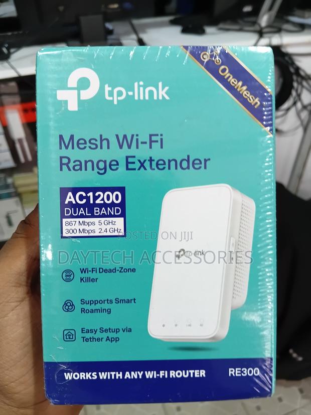 Tp-Link Ac1200 Wifi Extender (Re300) - White - thumbnail 2