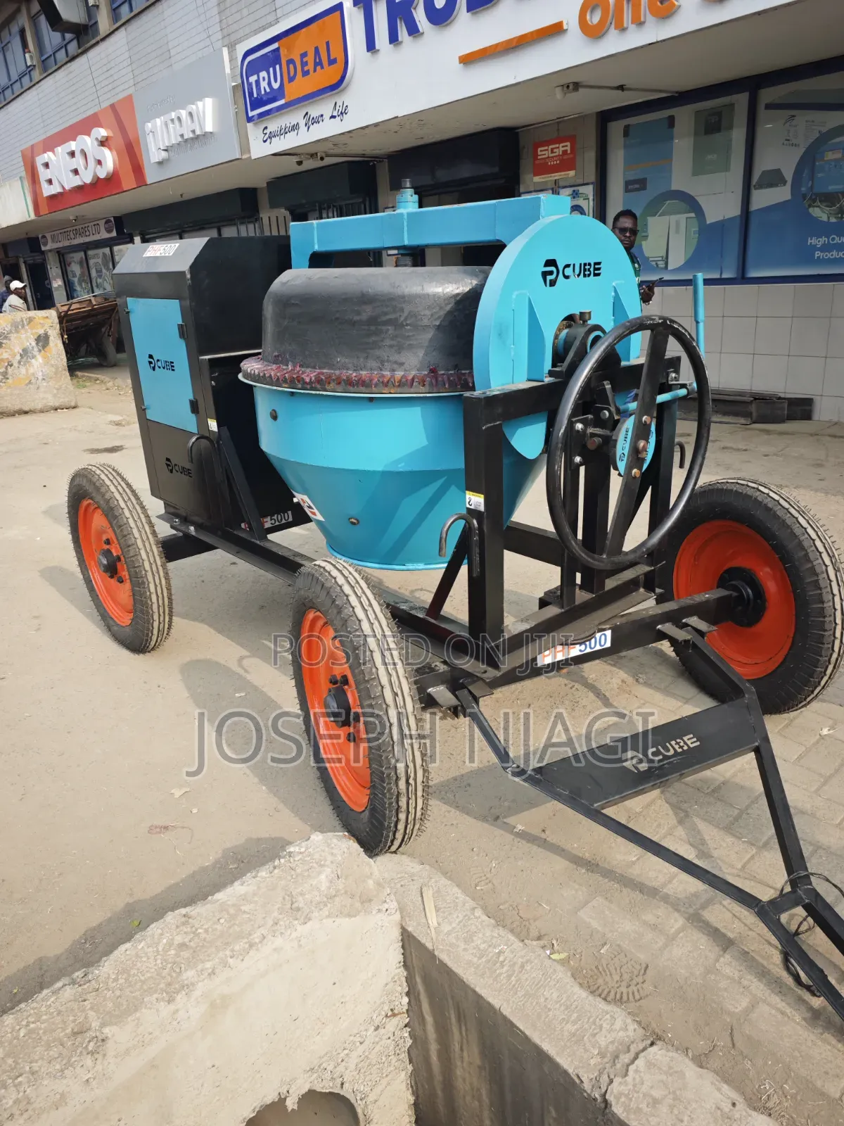 Cube Site Concrete Mixer