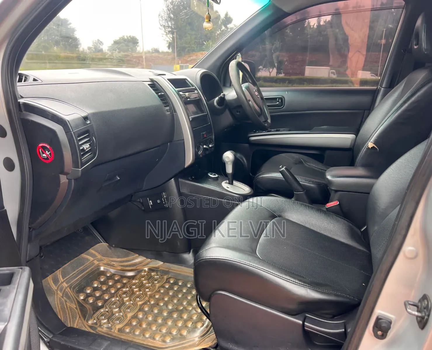 Nissan X-Trail 2014 Silver