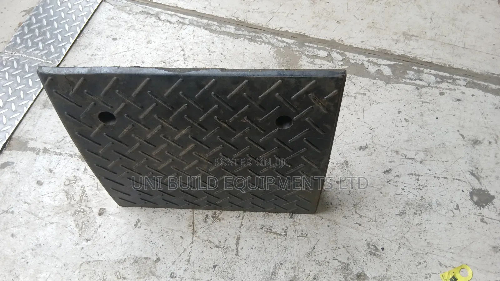Kerb Ramp (49cmx42cm)