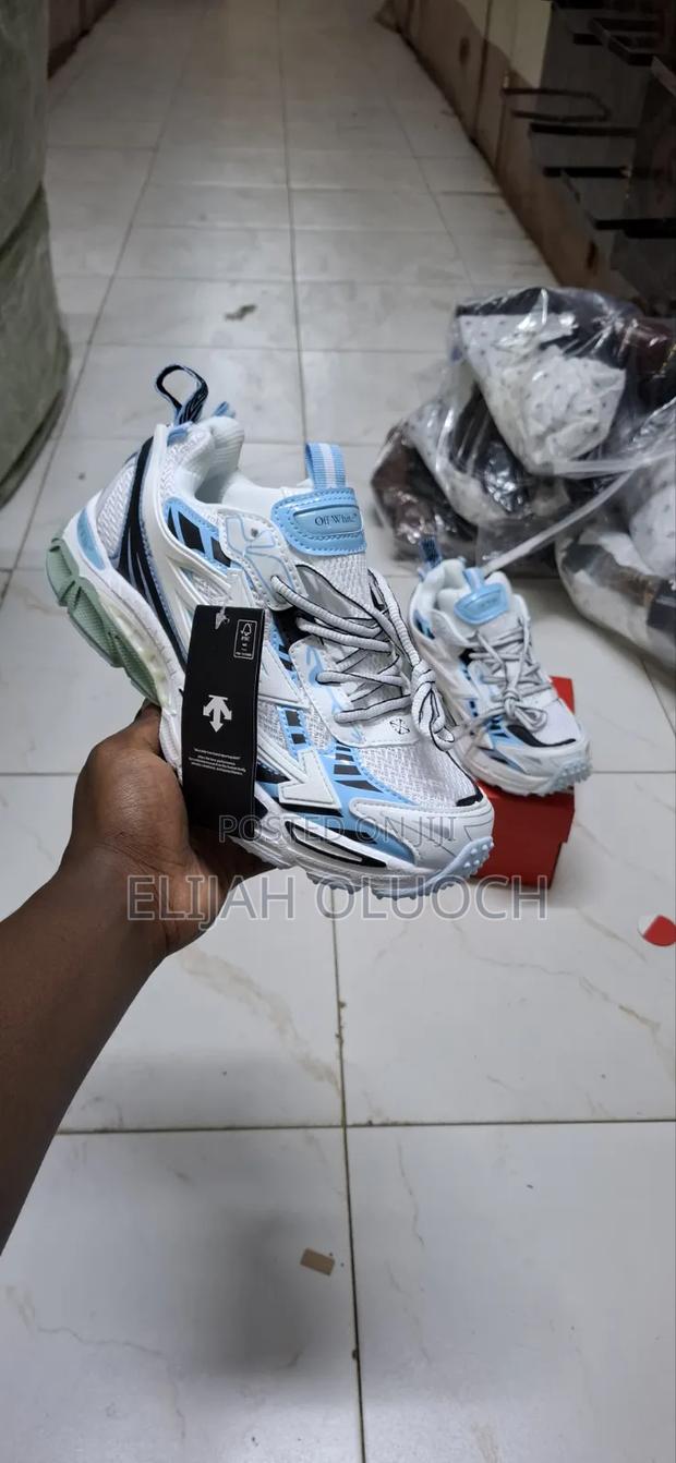 Off-White Quality Leather Sneakers/Shoes