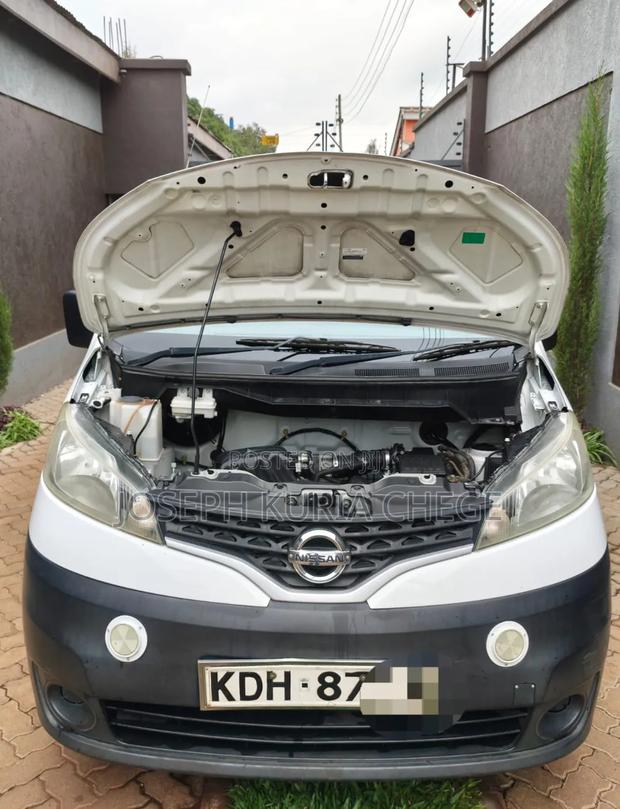 Nissan NV200 2014 White - thumbnail 4
