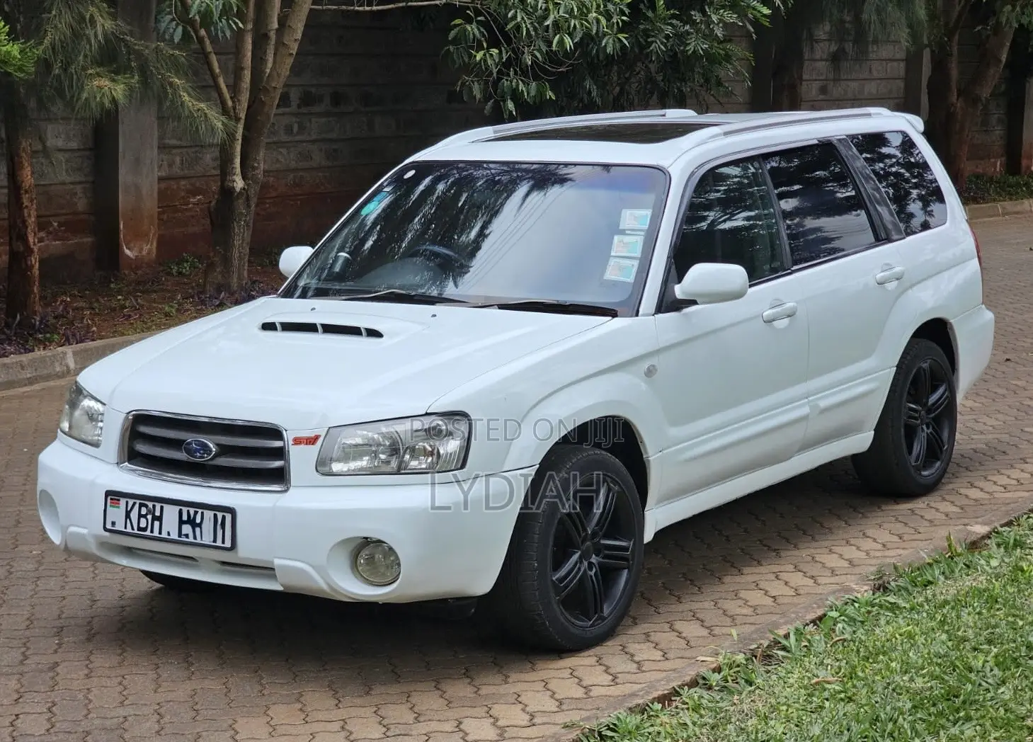 Subaru Forester 2005 White