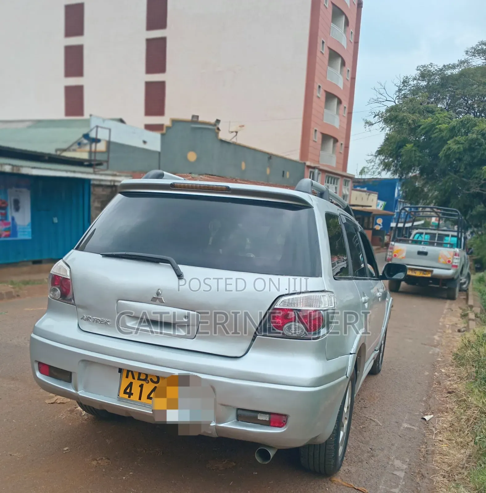Mitsubishi Airtrek 2005 Silver