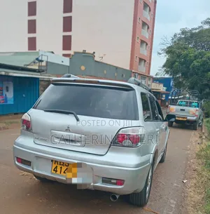 Mitsubishi Airtrek 2005 Silver