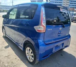 Nissan Dayz 2019 Blue