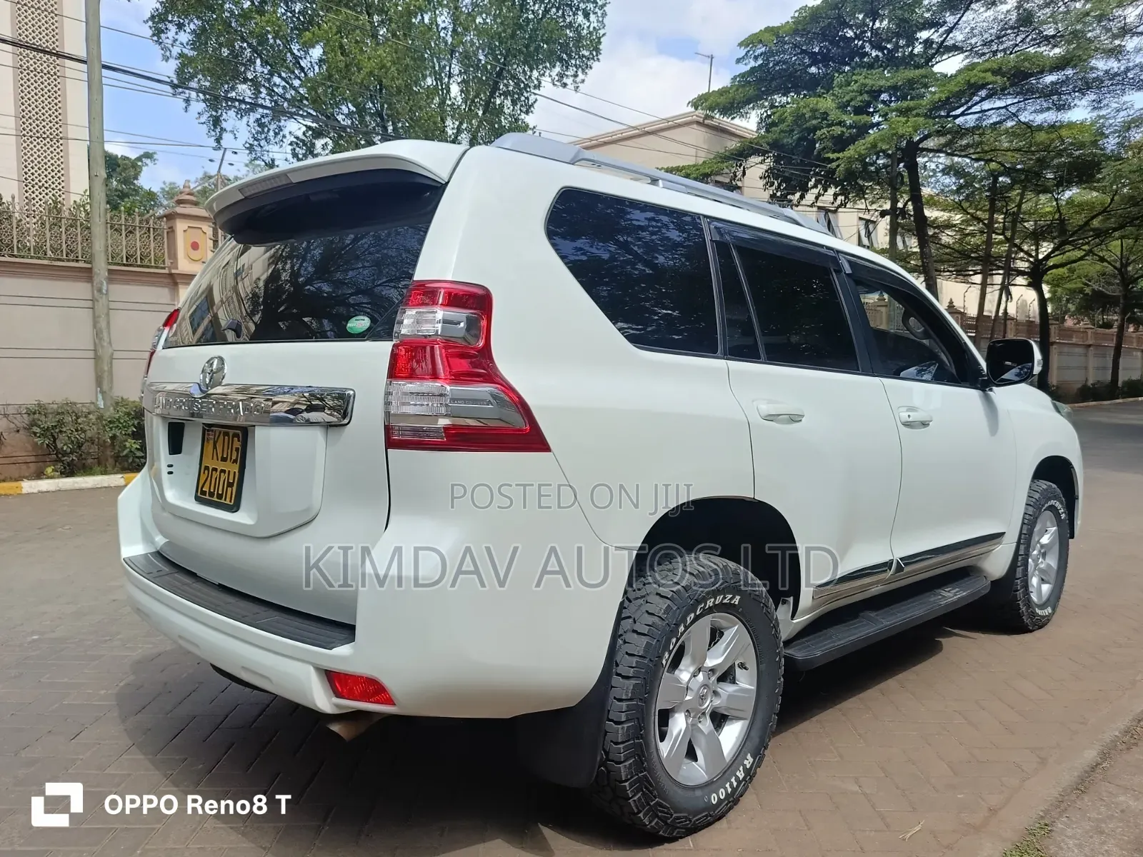 Toyota Land Cruiser Prado 2015 White