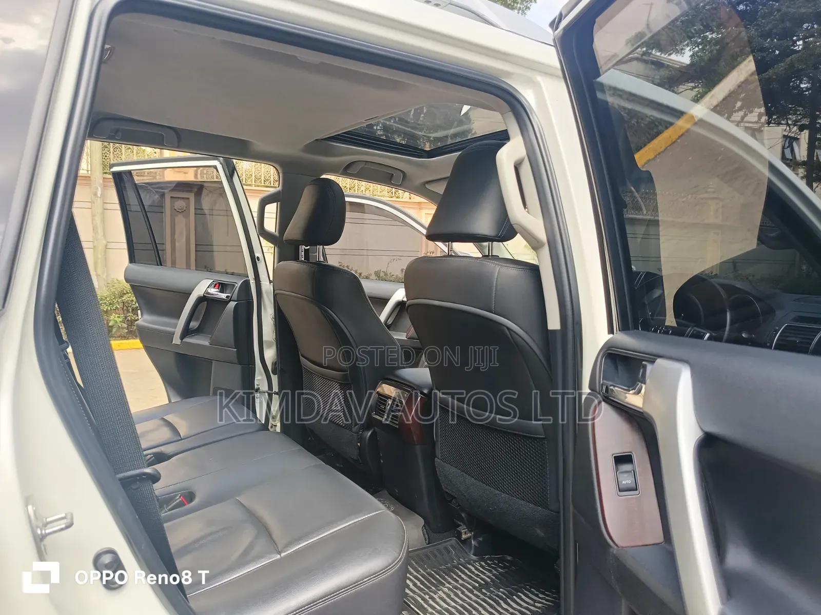 Toyota Land Cruiser Prado 2015 White