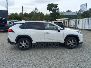 Toyota RAV4 2020 White