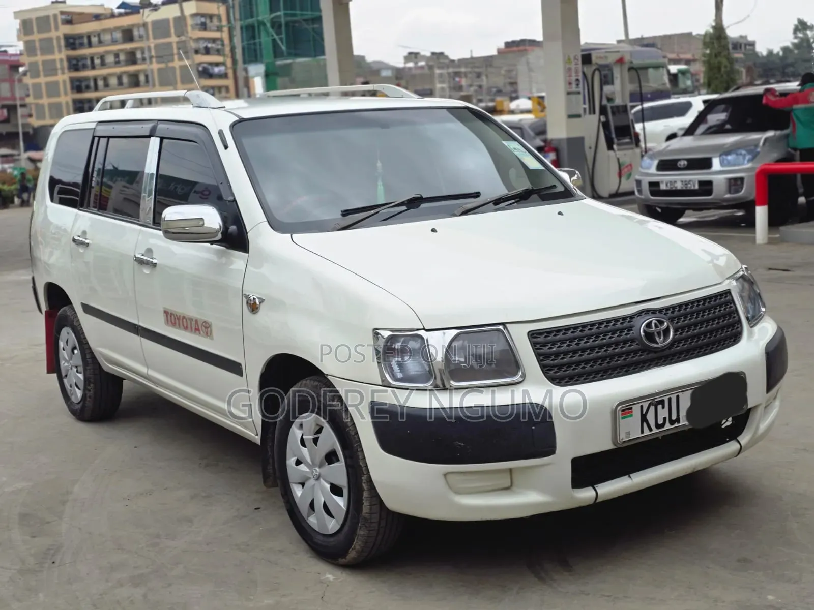 Toyota Succeed 2012 White