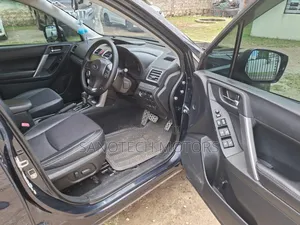 Subaru Forester 2015 Black