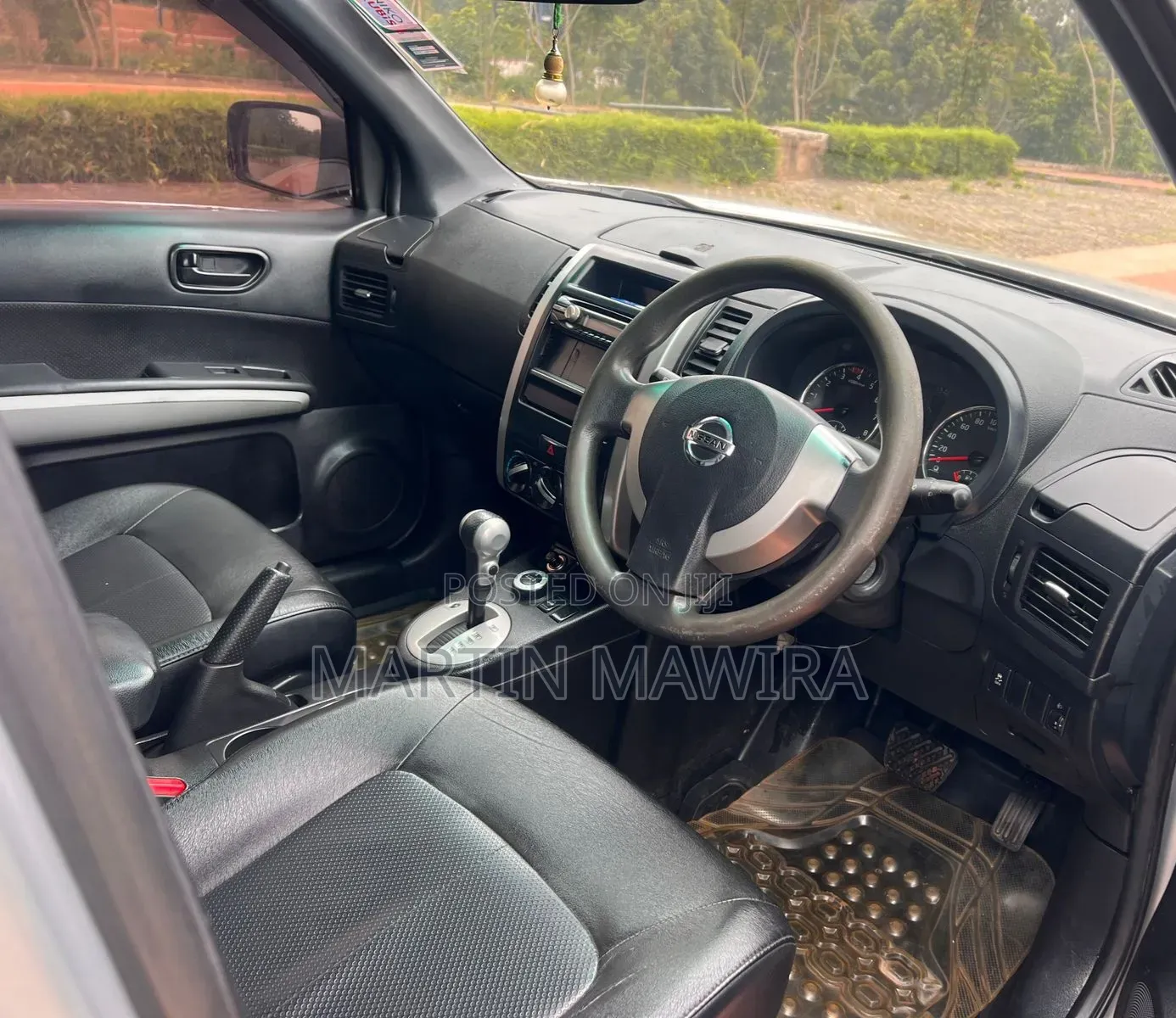 Nissan X-Trail 2014 Silver