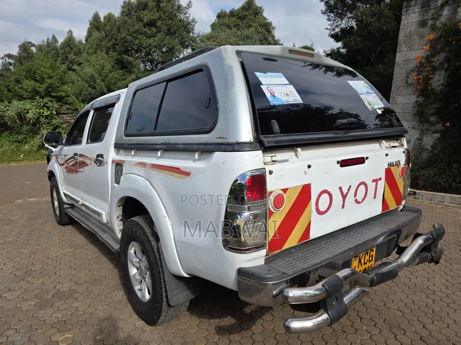 Toyota Hilux 2008 White