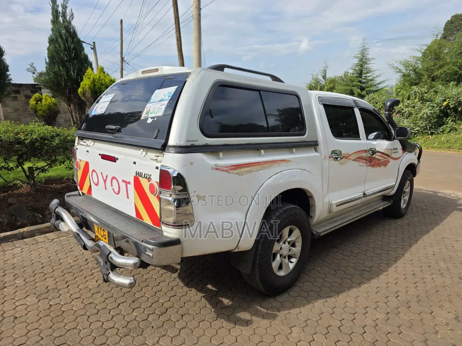 Toyota Hilux 2008 White