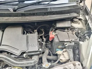 Toyota Passo 2014 Purple