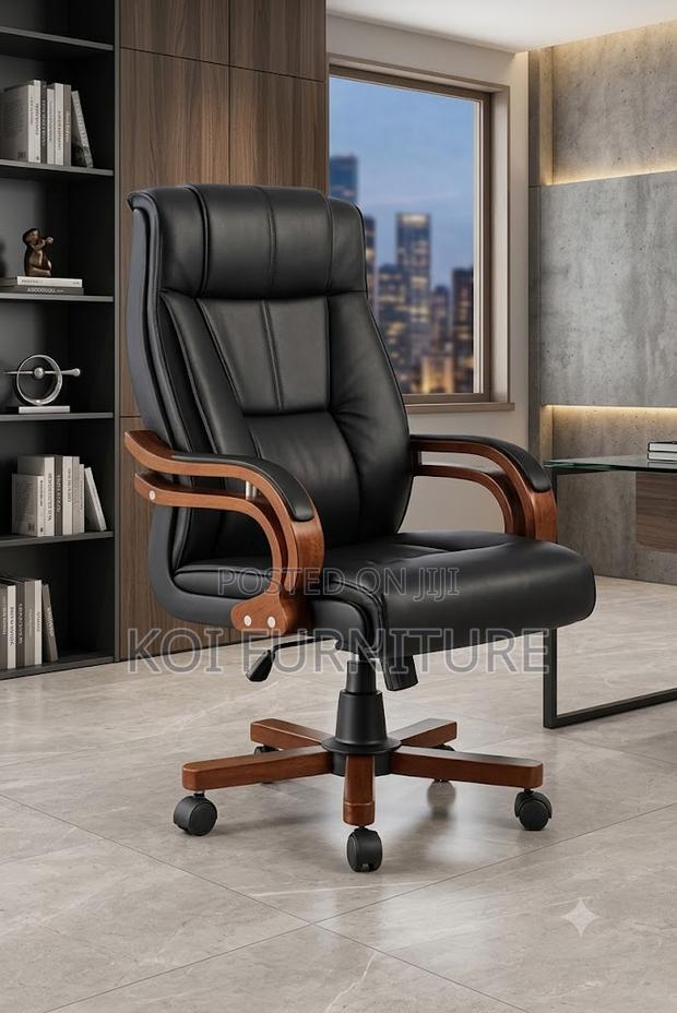 Office Chairs; Executive High Backrest Bliss Office Chairs - thumbnail 4