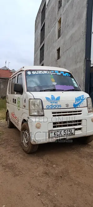 Suzuki Every 2014 White